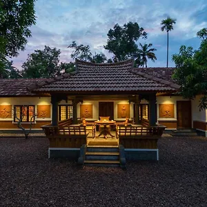 The Backwater Heritage- Comp Breakfast With River View & Lawn By Stayvista , Alappuzha India
